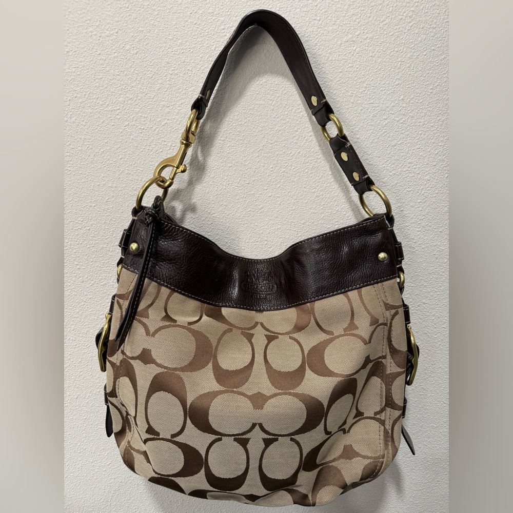 Coach Signatune Zoe Brown Leather Shoulder Bag